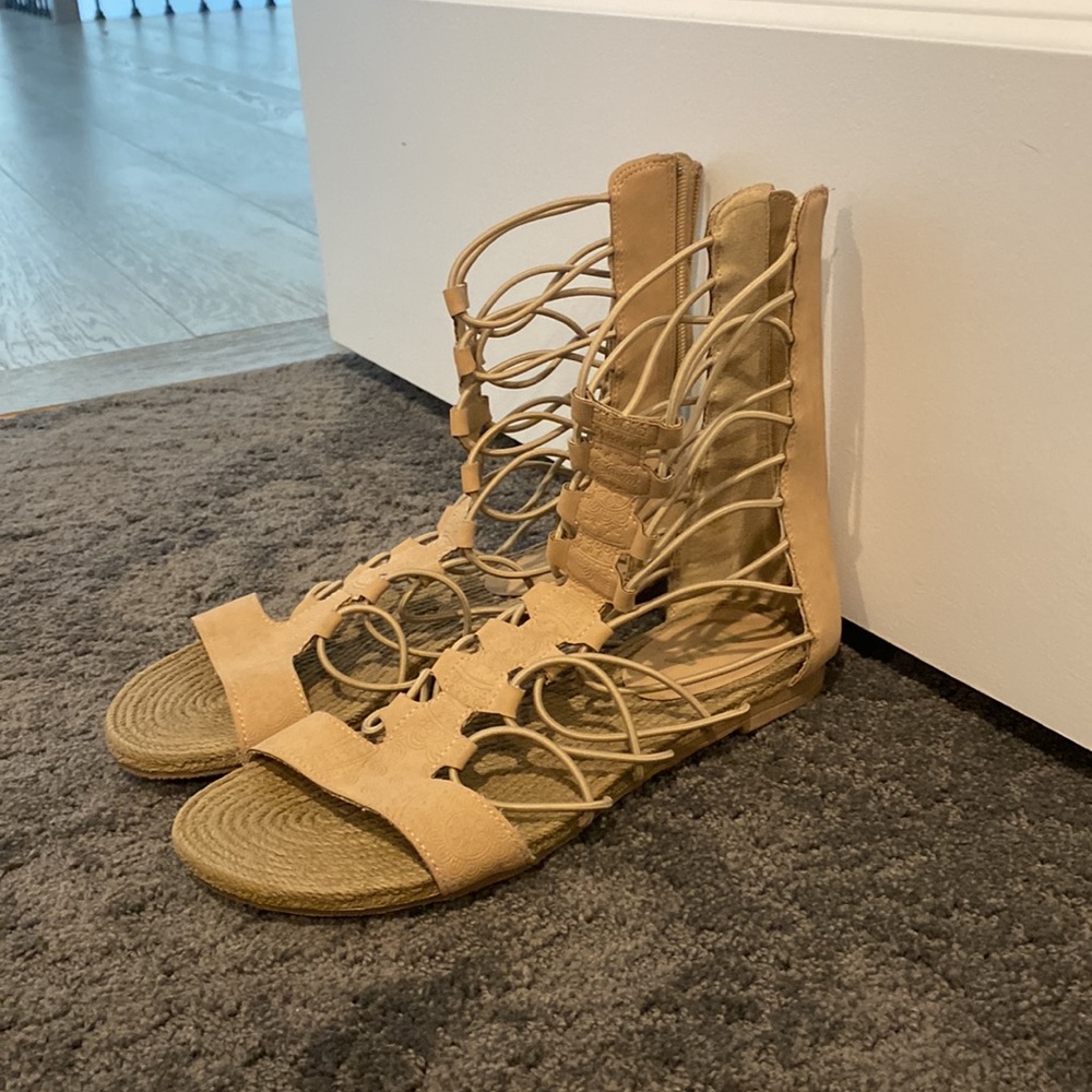 Sandals - Picture 2 of 2